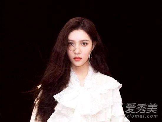 张一山恋情疑曝光是真的吗 张一山女友宋妍霏照片个人资料