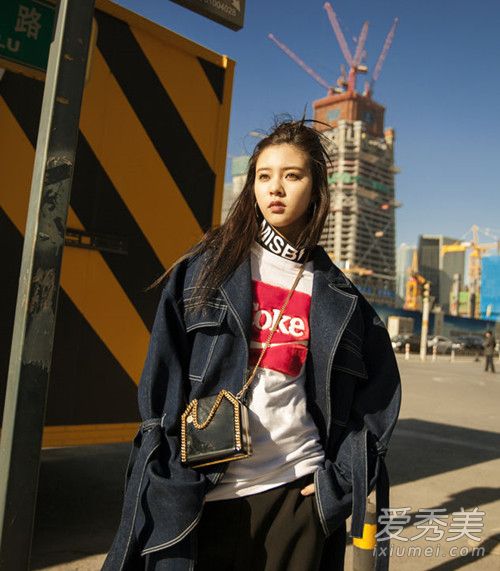 张一山恋情疑曝光是真的吗 张一山女友宋妍霏照片个人资料