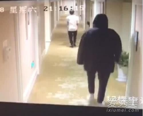 ��һ��ҹ�����¼�ʼĩ ��һ��ҹ�����¼�Ů����˭��Ƭ�ع�