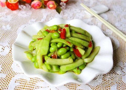吃西瓜皮能减肥吗 西瓜皮减肥怎么吃