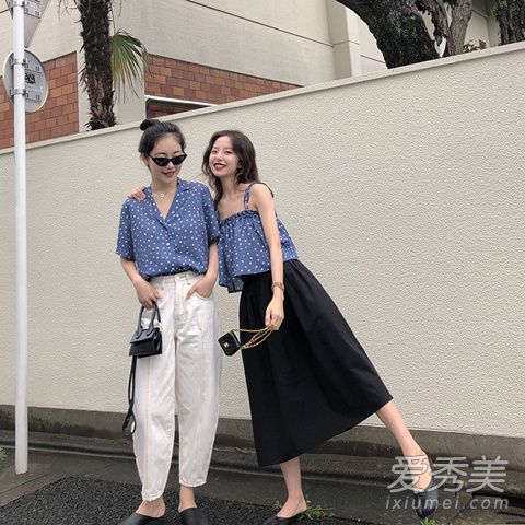 裤脚有点收紧的九分裤搭什么上衣好看 夏季九分裤和上衣搭配示范