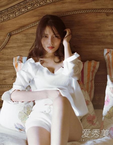 西虹市首富徐冬冬身材大胸照 徐冬冬整容前后对比照