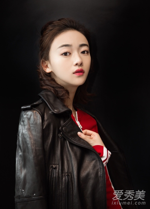 吴谨言是哪个公司的 吴谨言老板是谁
