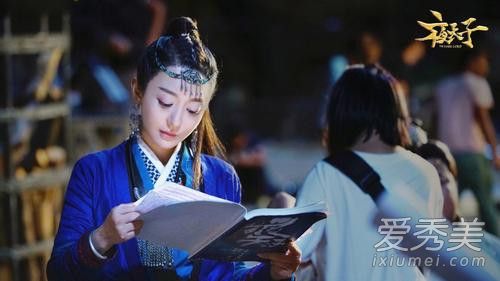 ҹ����չ������˭�ݵ� չ�����������������������Ͻ���