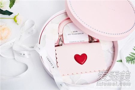 小ck为什么这么火 小ck为什么这么便宜