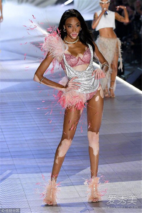 ���糬ģ��˭����������Ƭ ���糬ģ��Ʒ