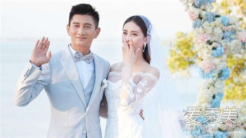 ��ʫʫ���к�¶�� ñ�ӿ���ȫ����װ����һ���ϳ�