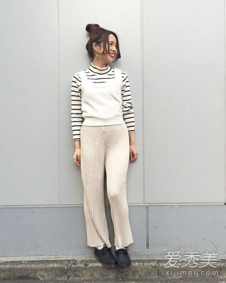 针织阔腿裤配什么上衣图片 日本女生买断货的针织裤搭配指南