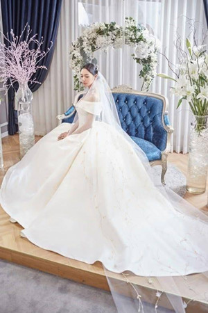 克拉拉结婚老公是美国富商 克拉拉老公身份背景深扒