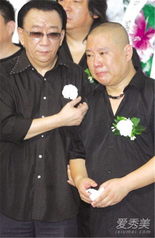 郭德纲师傅是谁 郭德纲师傅有几个