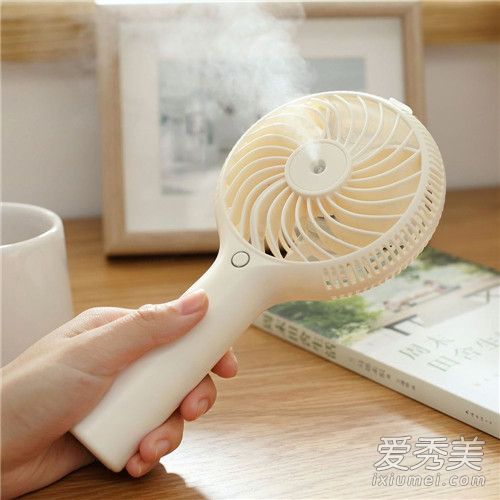 加湿器用自来水可以吗 家用加湿器加什么水