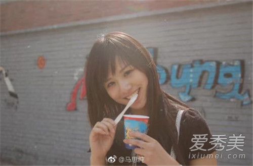 马思纯晒18岁照什么样子 这到底是什么梗!