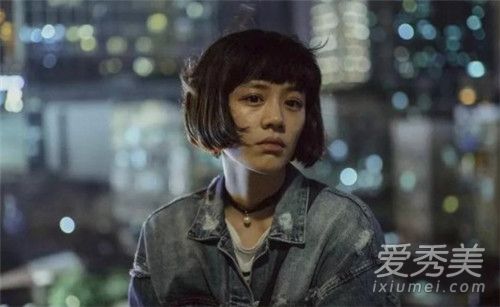 马思纯晒18岁照什么样子 这到底是什么梗!