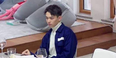 ϲ������Ҳ�Ƕ���Ȼϲ��˭ ϲ������Ҳ�Ƕ���Ȼ��˭��һ��