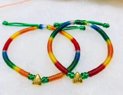 ��������������ɫ��ôѡ������ ���������Ԣ����ʲô