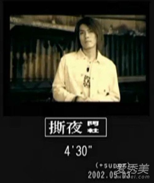 �����Ұ���˺��һҳ�����������ôд��ʲô�� ������������