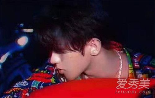 �������¸�youngʲô��˼ ����young��ʺ���