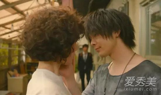 风平浪静的闲暇谁才是男主 女主最后和谁在一起了