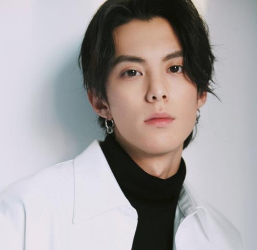 中餐厅杨紫忽悠王鹤棣 这到底是什么情况