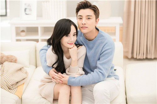 ��С贺ͼ������������������ô���� ��ܰ�и���˭��