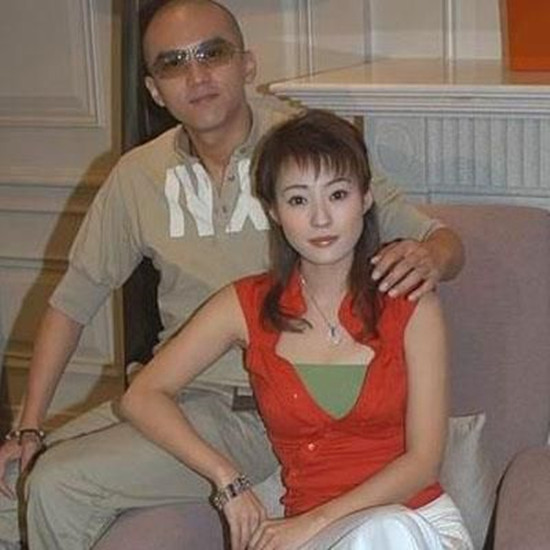 郝蕾宣布离婚是怎么回事 为什么离婚?离婚原因是什么?