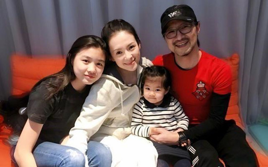 章子怡二胎是男孩还是女孩 章子怡二胎是顺产还是剖腹产