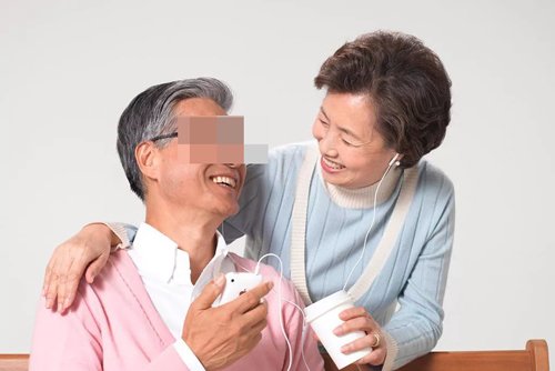 �������ʺϵĶ̾���ͼƬ ����ʱ�е�Ůʿ�̷�����