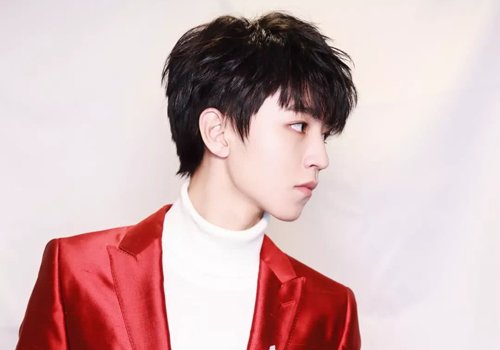 大脑袋的男生发型怎么处理 显头小男生短发发型梳对了方便超多