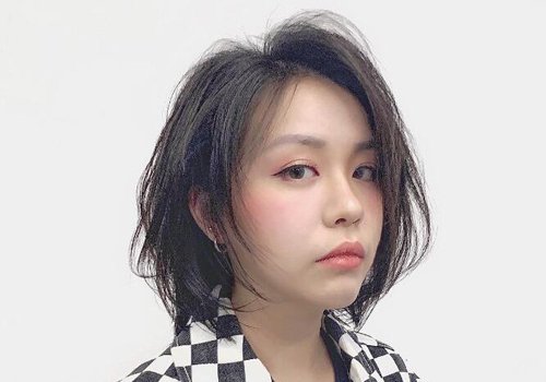 中年女性头发少细软剪什么发型 5款时尚气质短卷发推荐给你