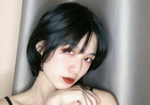 短发这么梳纹理实在太好看 没有瑕疵的短发梳法少不了纹理特色