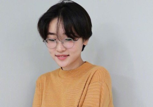 Բ��ͷ����Ů����̷��ʺ��� ͷ����Բ��Ů�����⼸��̷���