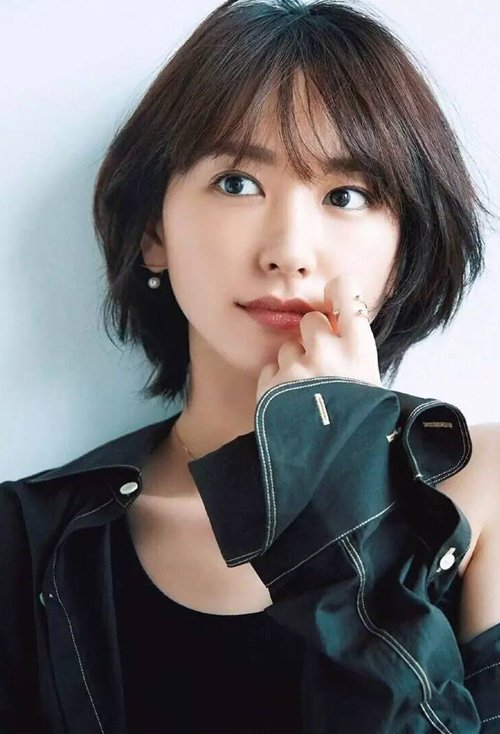 Ů���������ʺ�ʲô���� ���쳱Ů���ϵĶ̷�����