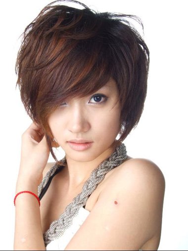 头发粗硬厚适合短发吗 女生头发粗硬适合的短发