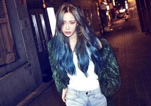 Ƥ԰׵ŮʺȾʲôɫ Ⱦ˸ͱСͬɫ