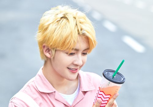 可爱型男生头发染什么颜色适合 韩国小奶狗最爱的5款染发发型