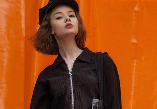 ƽСͷ೤ ̷ͿСŮ񼶷