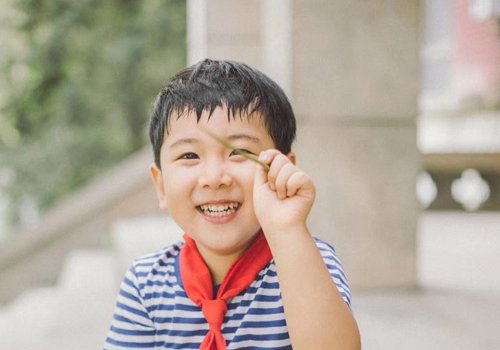 5岁小男孩夏季露额短发设计,清爽消暑打造最萌小正太,妈妈收藏