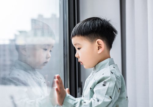 5岁小男孩夏季露额短发设计,清爽消暑打造最萌小正太,妈妈收藏