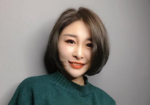 女生包包头以全新面貌卷土重来 不受年龄限制的包包头更吸睛