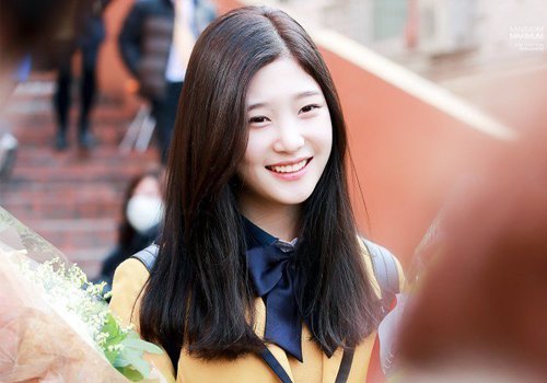 ���о��������������ֻ����һ�� ��ͷ��Ů�����ͱ�ϹŪҪ���Ϸ���