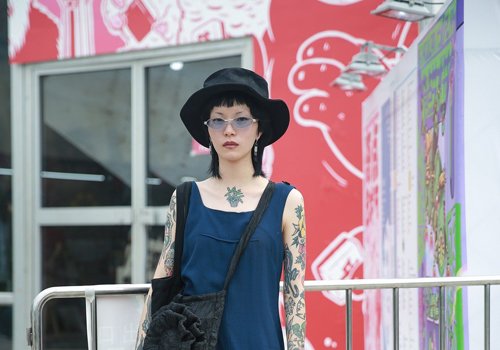 剪短发能改运哟! 新年额头高下巴短女生get短发开启开挂人生