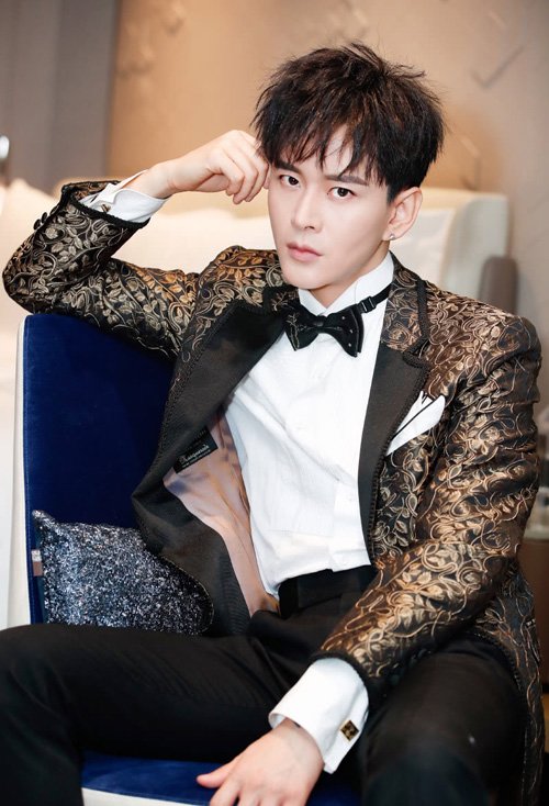 长脸男生剃毛碎短发大全 帅爆时尚圈的短发集合