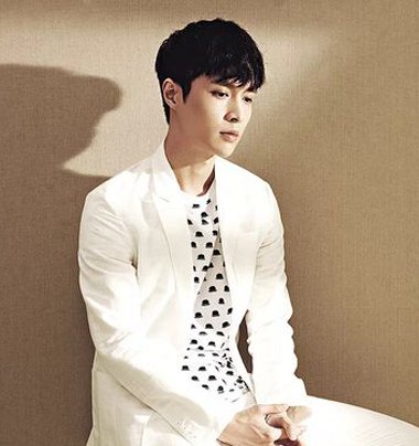 ������װ�ʺ�ʲô���� ˧���зַ�������װ