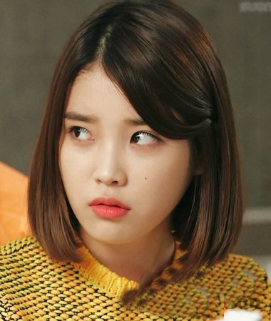 iu李智恩2023短发写真 韩星李智恩最新发型