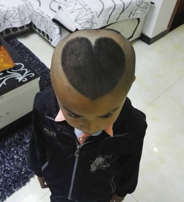 小男孩心形发型图片 小孩剪心形发型图片