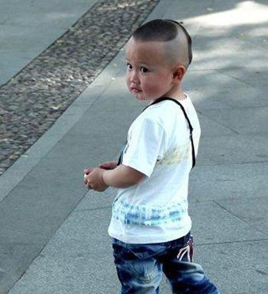 小男孩心形发型图片 小孩剪心形发型图片