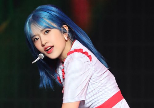 ��˵������Сħ�ɷ�ɫ������ ��Ů����Ⱦħ�ɷ�ɫһ�ξͳɹ���