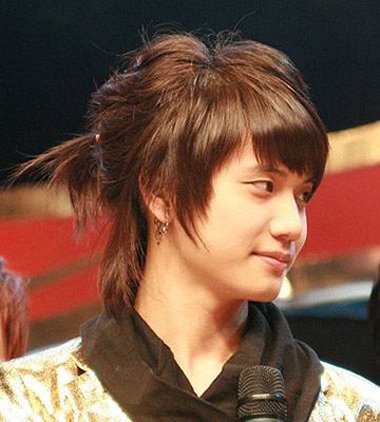 平刘海绑什么头发好看 男生平刘海发型图片