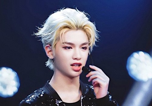 令女生大呼失策的男孩子流行发色 今年还不做流行款就不再是潮男孩儿