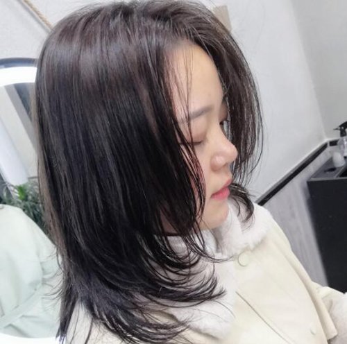 2023女生荷叶头烫发时尚不显老 40+女士最火中发设计